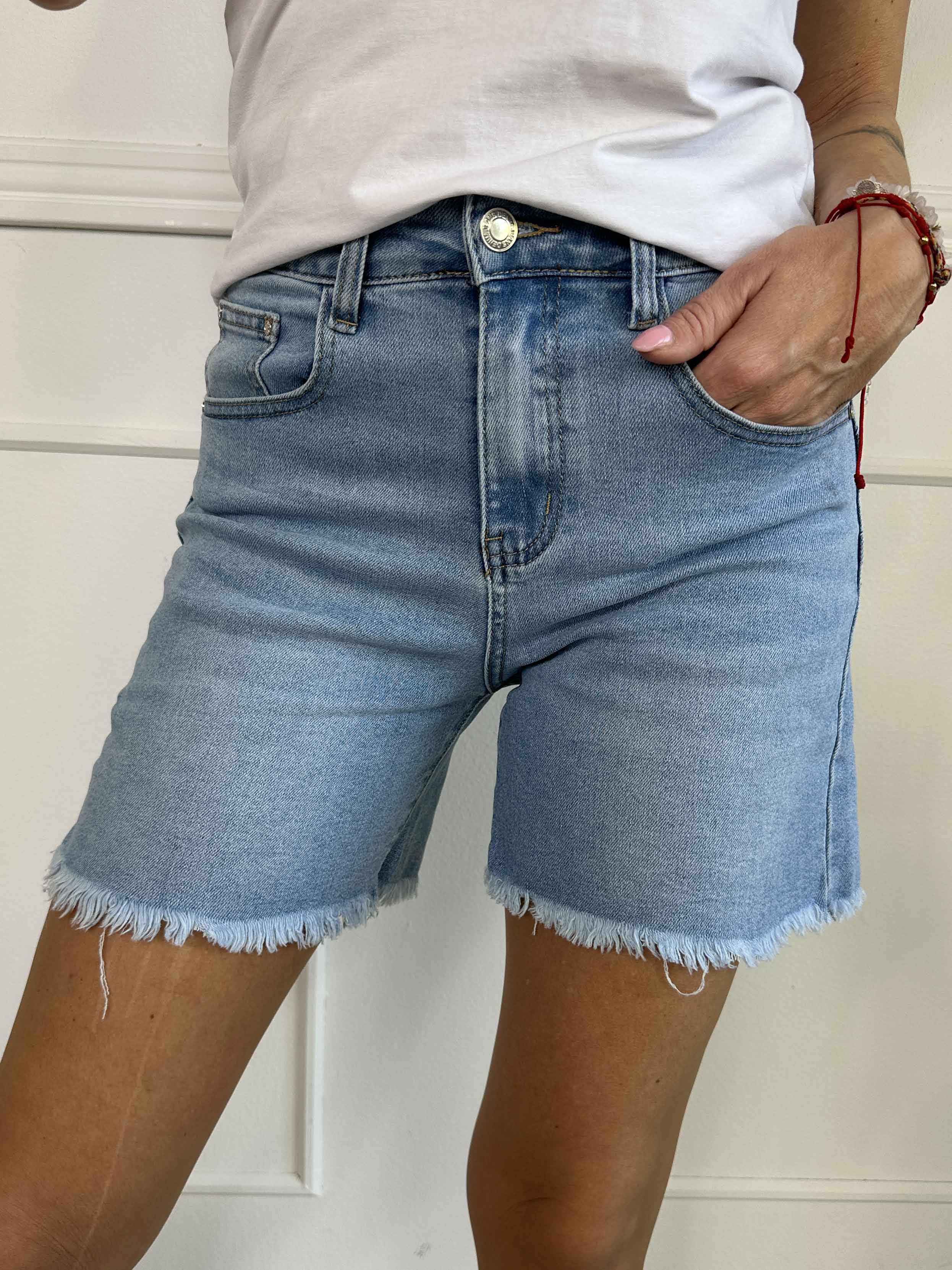 Sif - Shorts i lys denim